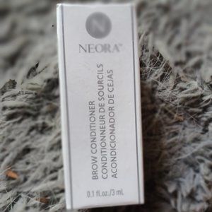 Neora brow conditioner